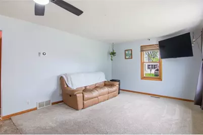 2229 Vine Street, Eau Claire, WI 54703 - Photo 15