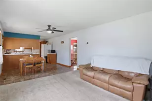 2229 Vine St, Eau Claire, WI 54703 - Photo 13
