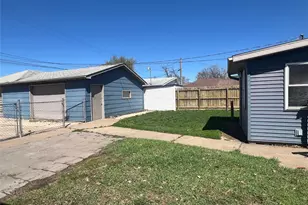 1311 Caledonia St, La Crosse, WI 54603 - Photo 11