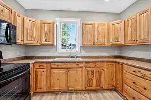 816 Summit St, Spooner, WI 54801 - Photo 13