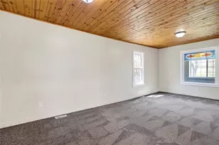 816 Summit St, Spooner, WI 54801 - Photo 11
