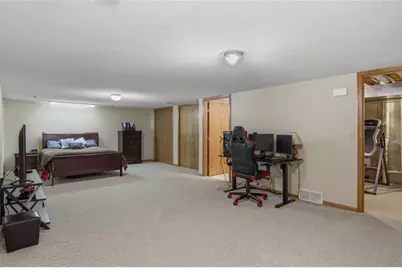 3219 Craig Road, Eau Claire, WI 54701 - Photo 17