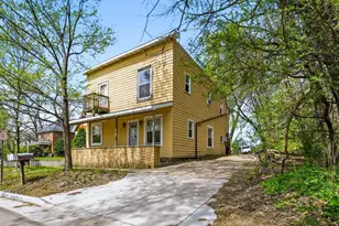 1570 E Madison St, Eau Claire, WI 54703 - Photo 3