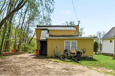 1570 E Madison Street #1-5, Eau Claire, WI 54703 - Photo 5