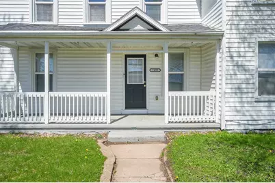 1428 Bellevue Avenue #2, Eau Claire, WI 54703 - Photo 3