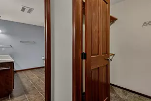 2621 E Princeton Ave, Eau Claire, WI 54703 - Photo 13
