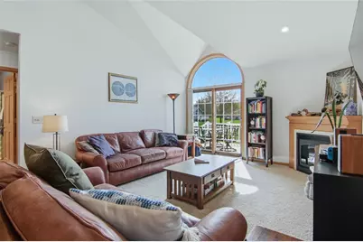 4229 Mill Ridge Circle, Eau Claire, WI 54703 - Photo 3