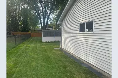 1220 Perry Street, Chippewa Falls, WI 54729 - Photo 17