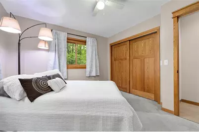 642 S 57th Avenue, Eau Claire, WI 54703 - Photo 21