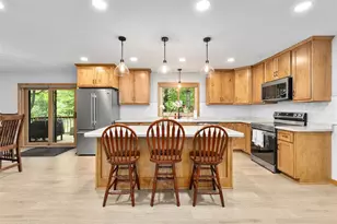 642 S 57th Ave, Eau Claire, WI 54703 - Photo 9