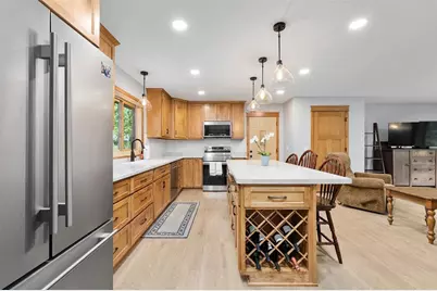 642 S 57th Avenue, Eau Claire, WI 54703 - Photo 13