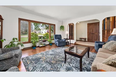 1413 Hamilton Avenue, Eau Claire, WI 54701 - Photo 5