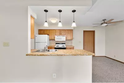 3319 Garner Street, Eau Claire, WI 54701 - Photo 9