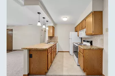 3319 Garner Street, Eau Claire, WI 54701 - Photo 11