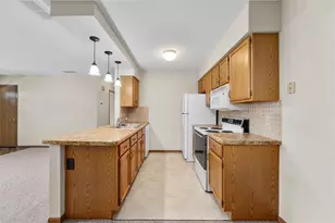 3319 Garner St, Eau Claire, WI 54701 - Photo 11