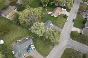 380 Flora St, Prescott, WI 54021 - Photo 33