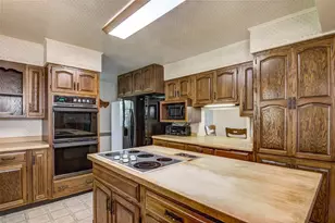 17685 Crestwood Ct, Galesville, WI 54630 - Photo 9
