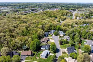 3615 Wintergreen Ct, Eau Claire, WI 54701 - Photo 49
