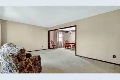 1014 Hamilton Avenue, Eau Claire, WI 54701 - Photo 9