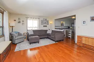 2551 Sunridge St, Eau Claire, WI 54703 - Photo 5