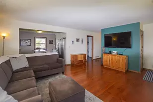 2551 Sunridge St, Eau Claire, WI 54703 - Photo 3