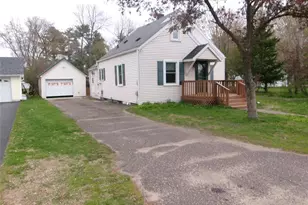 420 Schofield St, Chetek, WI 54728 - Photo 3