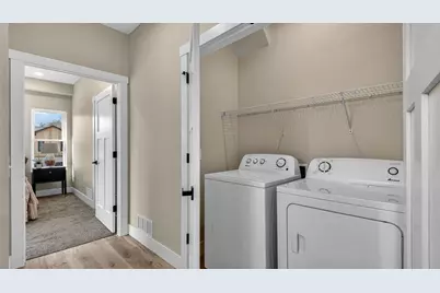 2316 1st Street, Eau Claire, WI 54703 - Photo 23