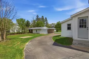 2210 Vine St, Eau Claire, WI 54703 - Photo 29