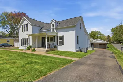 2210 Vine Street, Eau Claire, WI 54703 - Photo 33