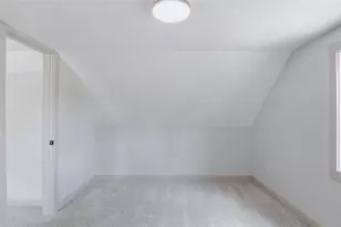 2210 Vine St, Eau Claire, WI 54703 - Photo 13