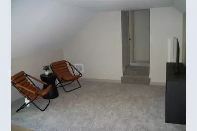 2210 Vine Street, Eau Claire, WI 54703 - Photo 19