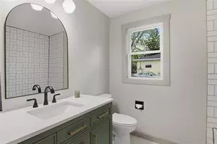 2210 Vine St, Eau Claire, WI 54703 - Photo 23