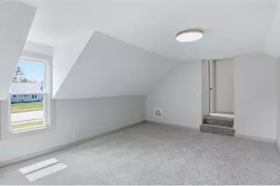 2210 Vine Street, Eau Claire, WI 54703 - Photo 21