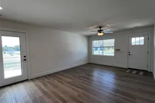 5532 Cottage Ln, Eau Claire, WI 54701 - Photo 5