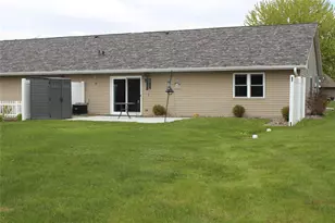 13039 40th Ave, Chippewa Falls, WI 54729 - Photo 5