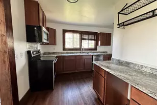 401 Elm St, Spooner, WI 54801 - Photo 17
