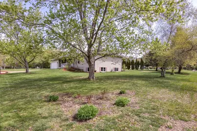 311 Glenwood Court, Chippewa Falls, WI 54729 - Photo 37