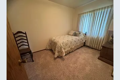 2725 Crescent Avenue, Eau Claire, WI 54703 - Photo 11