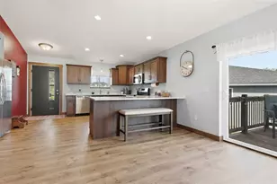 534 Hagman St, Eau Claire, WI 54703 - Photo 9