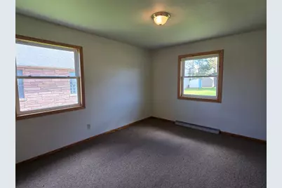 1306 E Division Avenue, Barron, WI 54812 - Photo 21