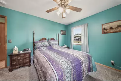3221 Venus Avenue, Eau Claire, WI 54703 - Photo 13