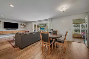 2007 Grandview Dr, Eau Claire, WI 54703 - Photo 9