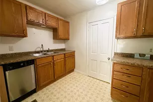 814 E 4th St, Ladysmith, WI 54848 - Photo 11