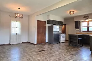 509 Arlington Ave, Cameron, WI 54822 - Photo 9