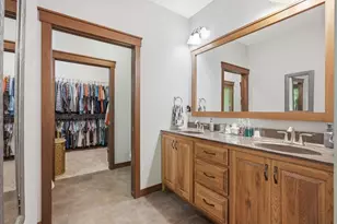 1904 Deblene Ln, Eau Claire, WI 54703 - Photo 17