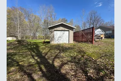 809 5th St N, Ladysmith, WI 54848 - Photo 3