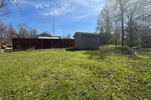 809 W 5th St N, Ladysmith, WI 54848 - Photo 9