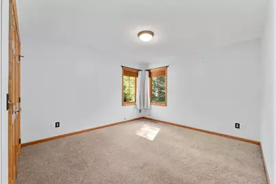 3521 Glen Way, Eau Claire, WI 54701 - Photo 33