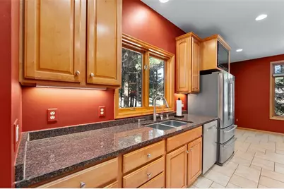 3521 Glen Way, Eau Claire, WI 54701 - Photo 13