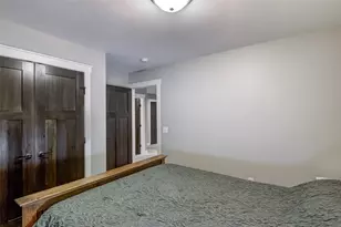 896 Glacier Dr, Altoona, WI 54720 - Photo 23